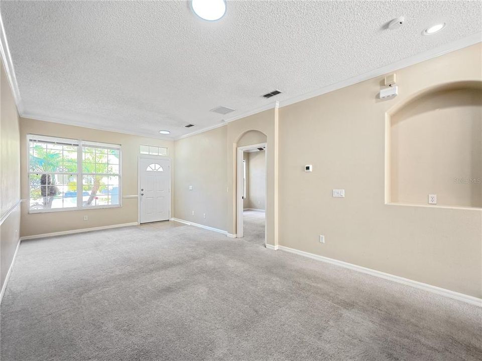 出租: $2,050 (3 贝兹, 2 浴室, 1376 平方英尺)