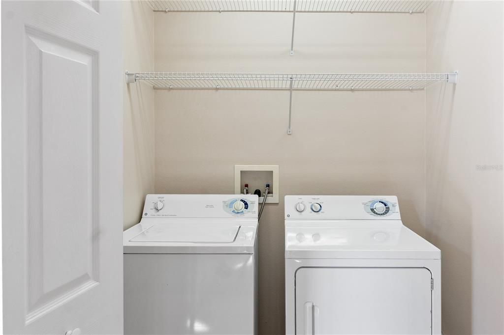 出租: $2,050 (3 贝兹, 2 浴室, 1376 平方英尺)