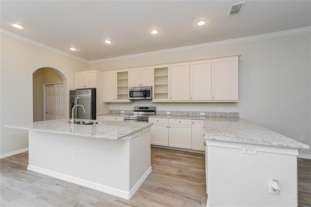 待售: $429,900 (3 贝兹, 2 浴室, 1620 平方英尺)