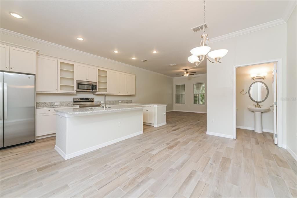 待售: $429,900 (3 贝兹, 2 浴室, 1620 平方英尺)