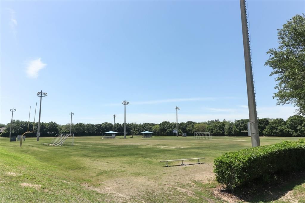 待售: $294,200 (3 贝兹, 2 浴室, 1585 平方英尺)