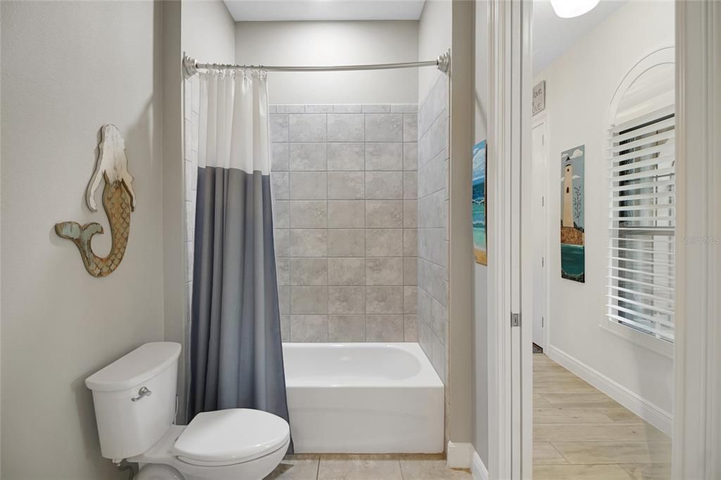 For Sale: $729,900 (4 beds, 3 baths, 2586 Square Feet)