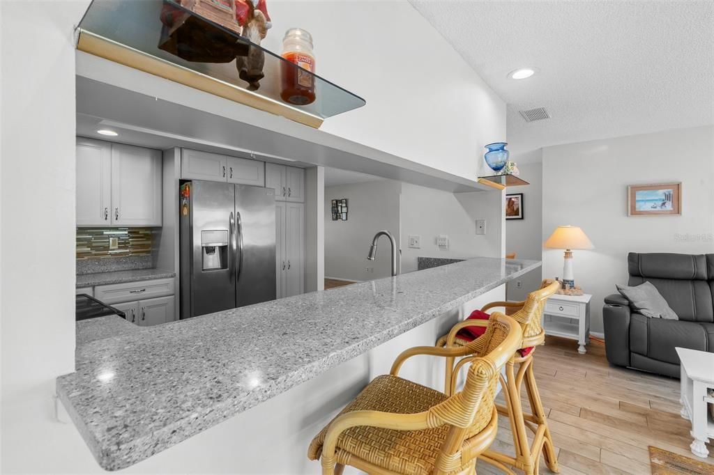 待售: $359,000 (3 贝兹, 2 浴室, 1717 平方英尺)