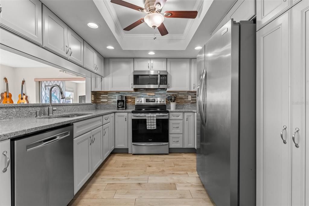 待售: $359,000 (3 贝兹, 2 浴室, 1717 平方英尺)