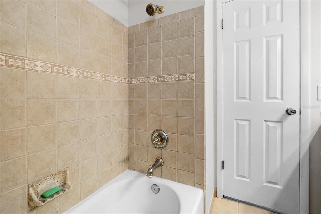 待售: $359,000 (3 贝兹, 2 浴室, 1717 平方英尺)