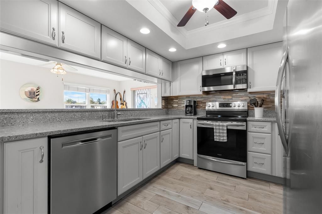 待售: $359,000 (3 贝兹, 2 浴室, 1717 平方英尺)