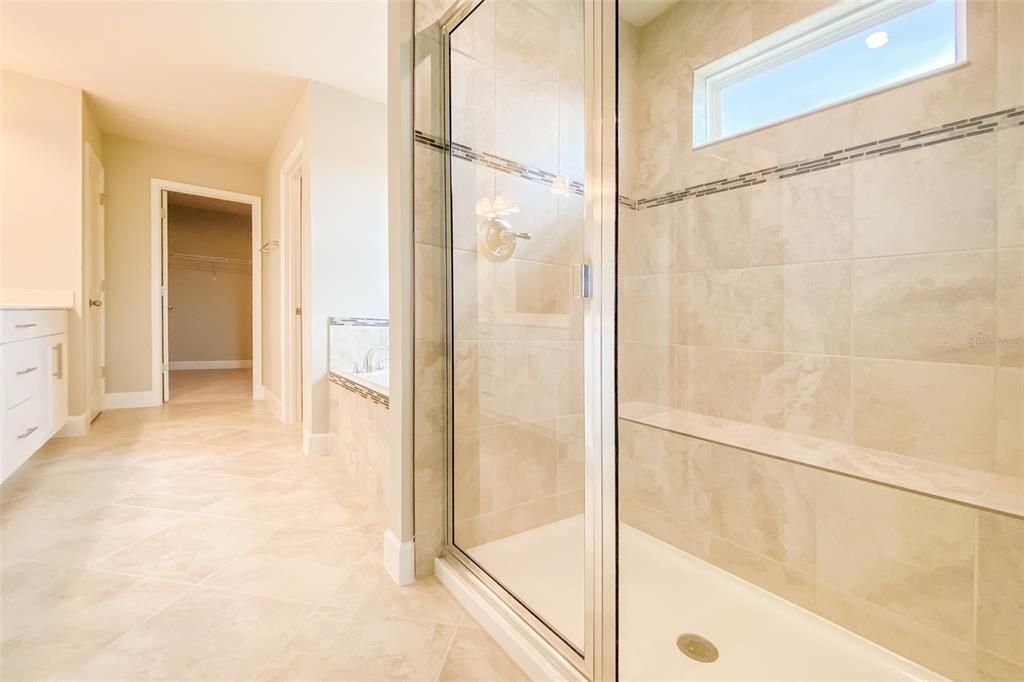 В аренду: $4,000 (4 спален, 3 ванн, 3109 Квадратных фут)