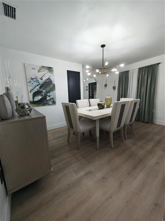 На продажу: $859,900 (3 спален, 3 ванн, 2034 Квадратных фут)