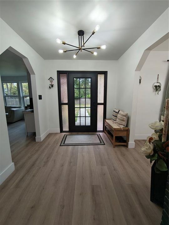 На продажу: $859,900 (3 спален, 3 ванн, 2034 Квадратных фут)