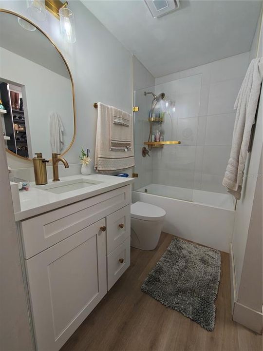 На продажу: $859,900 (3 спален, 3 ванн, 2034 Квадратных фут)