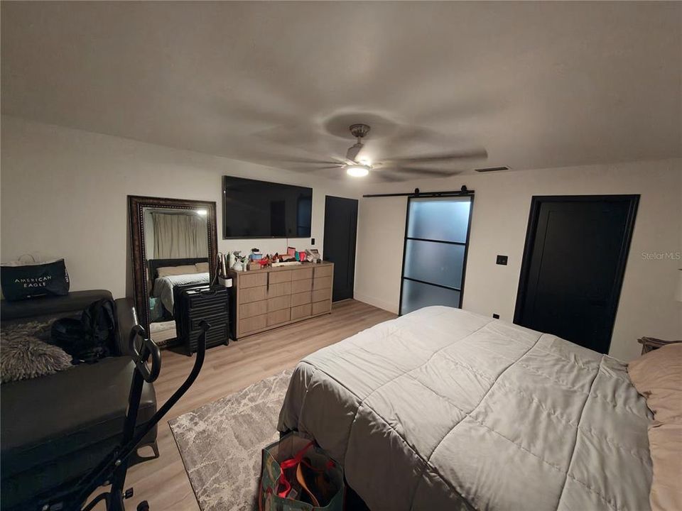 На продажу: $859,900 (3 спален, 3 ванн, 2034 Квадратных фут)