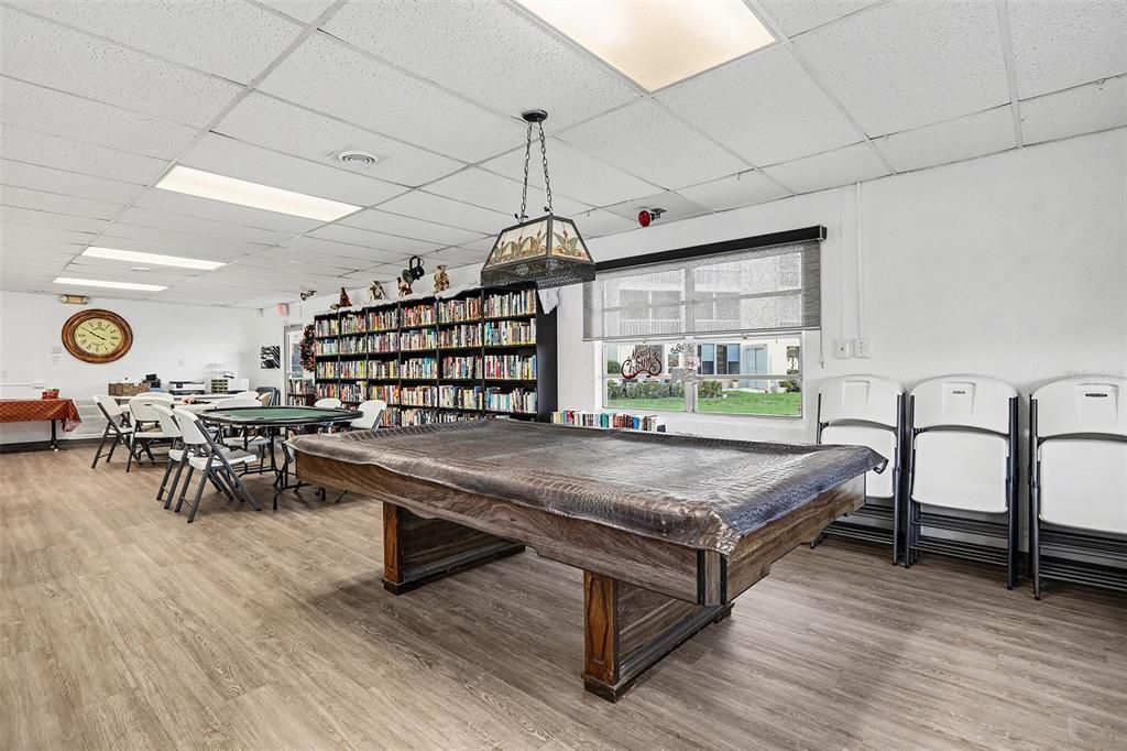 待售: $60,000 (2 贝兹, 1 浴室, 912 平方英尺)