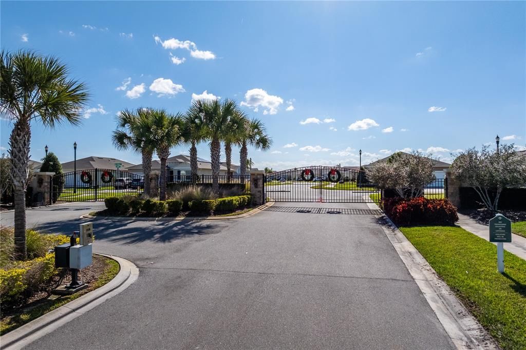 待售: $439,900 (4 贝兹, 2 浴室, 2056 平方英尺)