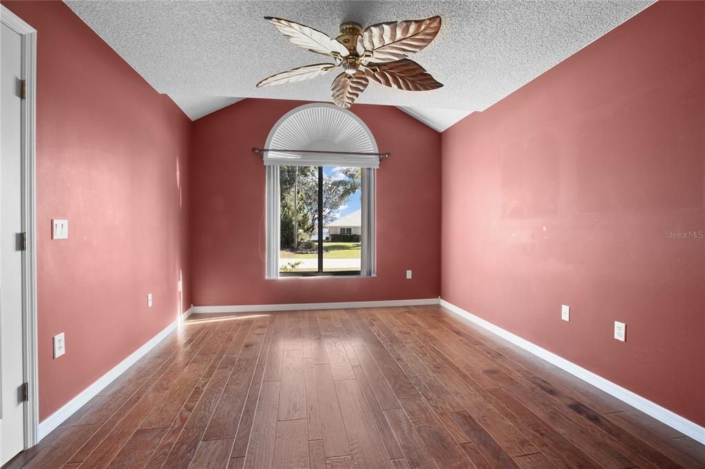 待售: $350,000 (3 贝兹, 2 浴室, 1488 平方英尺)