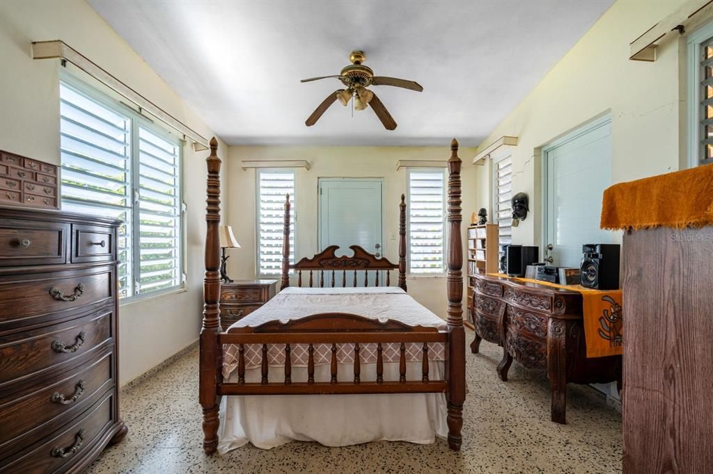 На продажу: $2,500,000 (0 спален, 0 ванн, 28599 Квадратных фут)