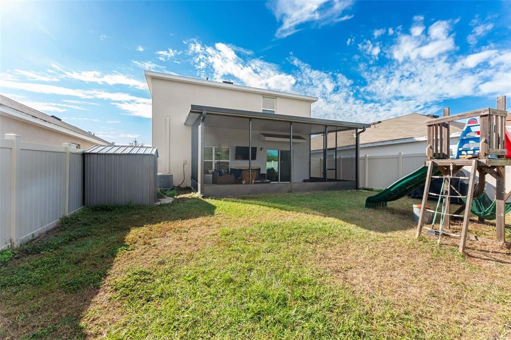 En Renta: $2,850 (4 camas, 3 baños, 2328 Pies cuadrados)