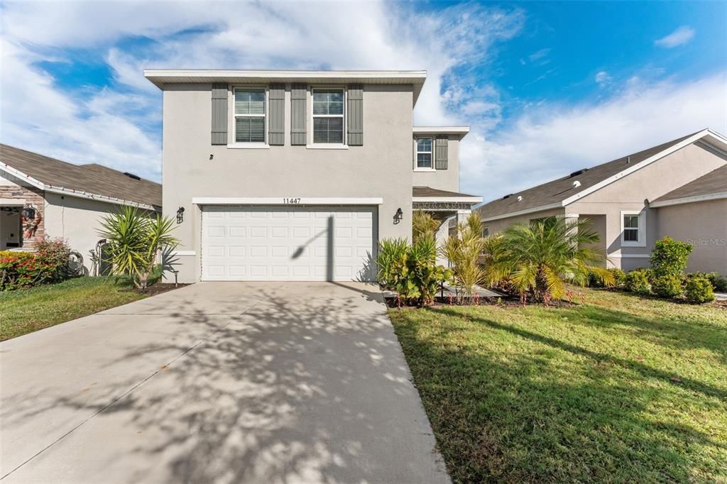 En Renta: $2,850 (4 camas, 3 baños, 2328 Pies cuadrados)