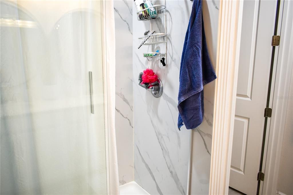 For Sale: $345,000 (3 beds, 2 baths, 1677 Square Feet)