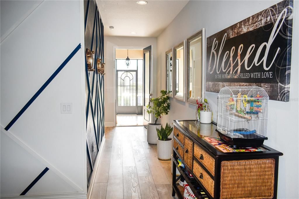 For Sale: $345,000 (3 beds, 2 baths, 1677 Square Feet)