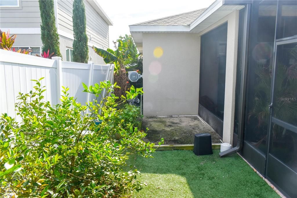 For Sale: $345,000 (3 beds, 2 baths, 1677 Square Feet)