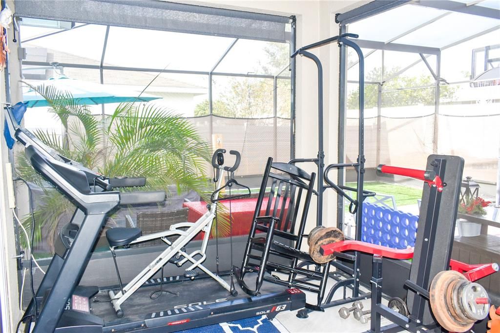 For Sale: $345,000 (3 beds, 2 baths, 1677 Square Feet)