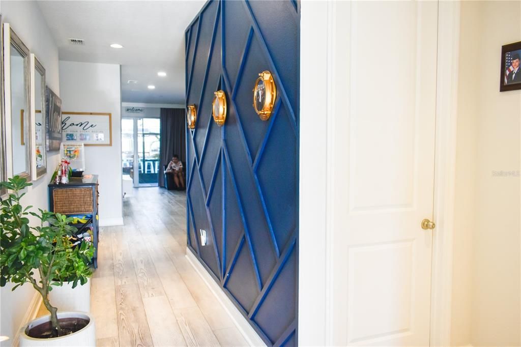 For Sale: $345,000 (3 beds, 2 baths, 1677 Square Feet)