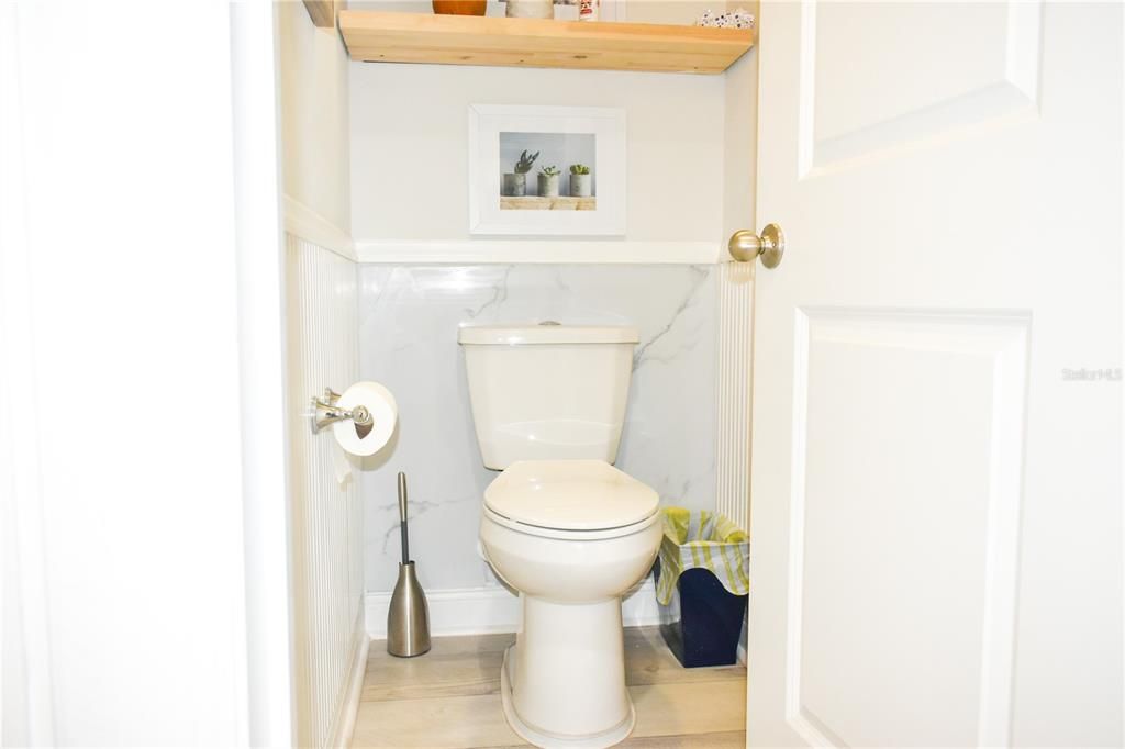 For Sale: $345,000 (3 beds, 2 baths, 1677 Square Feet)