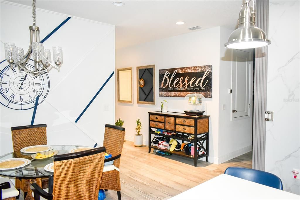 For Sale: $345,000 (3 beds, 2 baths, 1677 Square Feet)