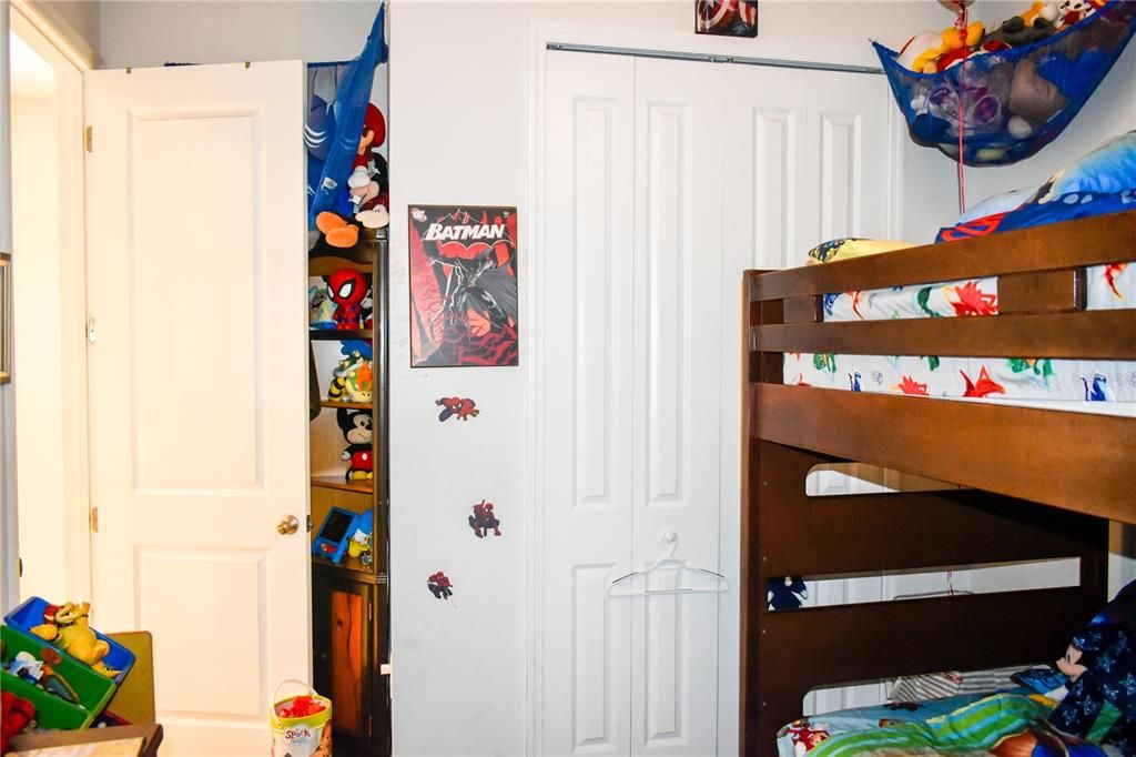 For Sale: $345,000 (3 beds, 2 baths, 1677 Square Feet)