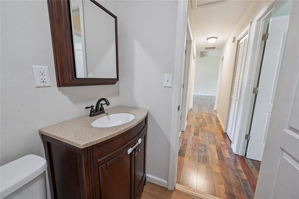 For Sale: $299,900 (3 beds, 2 baths, 1580 Square Feet)