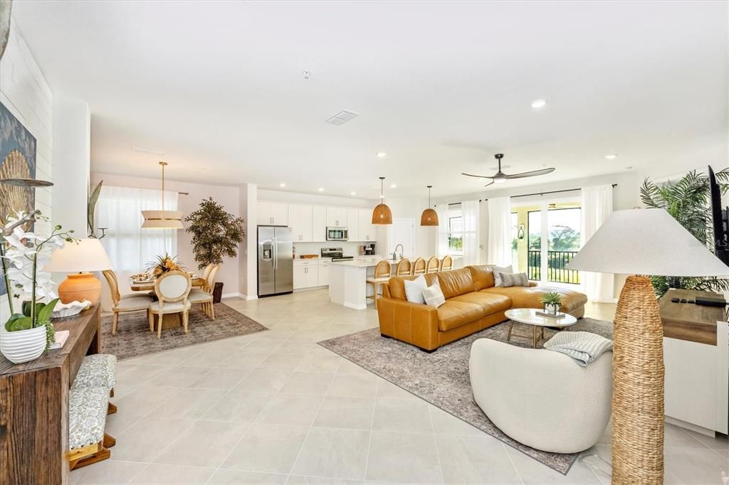 出租: $8,500 (3 贝兹, 2 浴室, 2294 平方英尺)