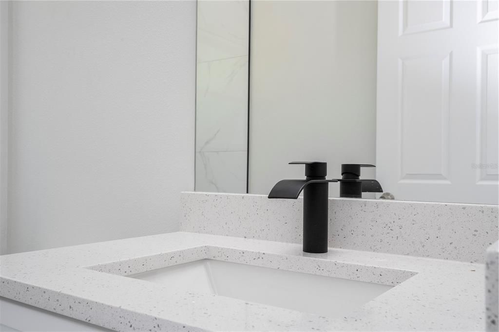 待售: $279,990 (3 贝兹, 2 浴室, 1529 平方英尺)