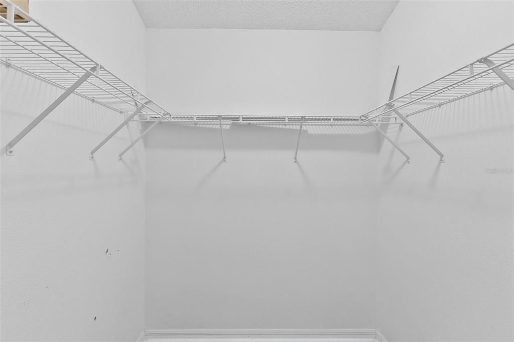 待售: $435,000 (3 贝兹, 2 浴室, 1911 平方英尺)