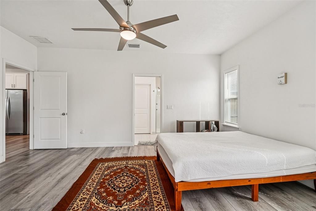 待售: $425,000 (3 贝兹, 2 浴室, 1760 平方英尺)