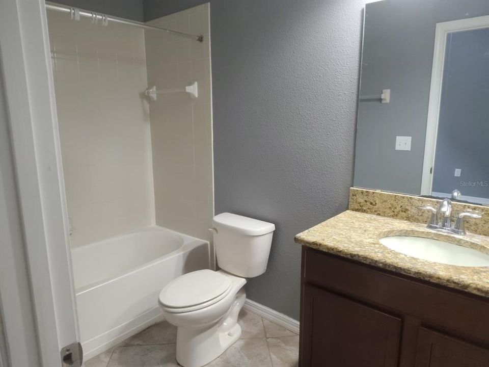 En Renta: $2,250 (4 camas, 3 baños, 2032 Pies cuadrados)