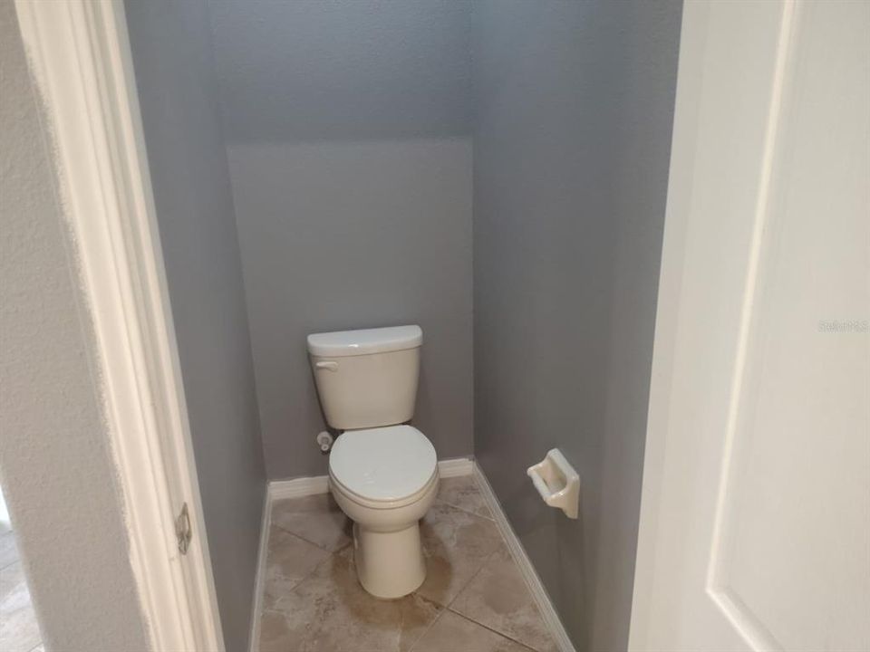 En Renta: $2,250 (4 camas, 3 baños, 2032 Pies cuadrados)