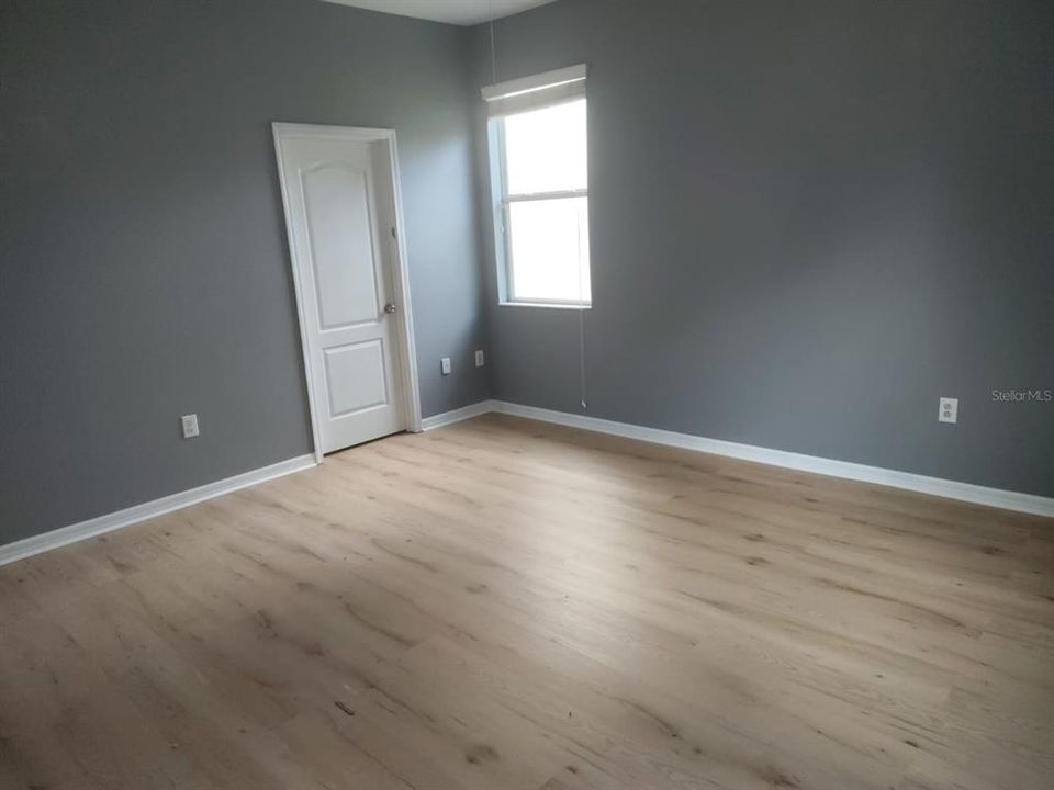 En Renta: $2,250 (4 camas, 3 baños, 2032 Pies cuadrados)