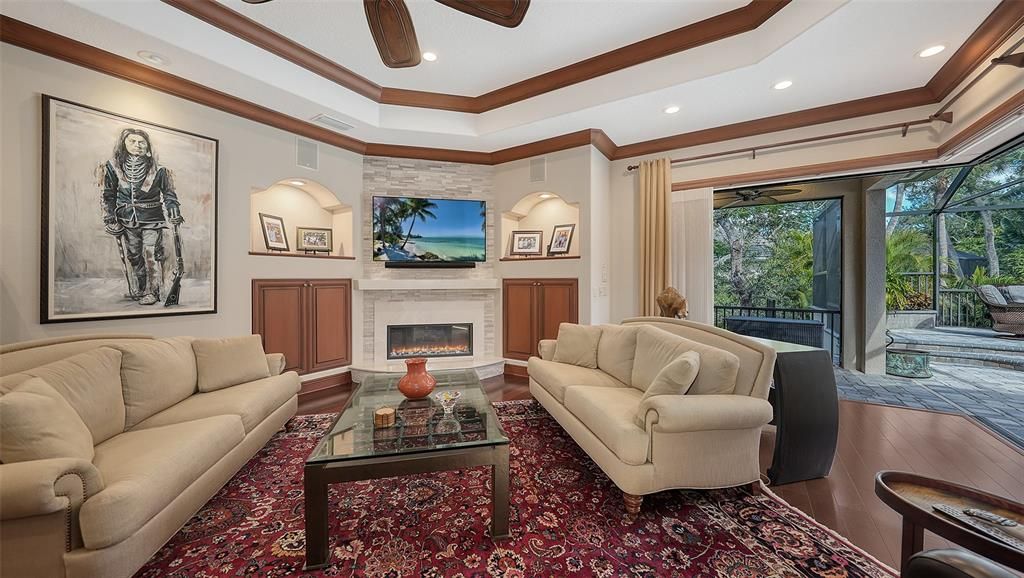 En Venta: $2,650,000 (4 camas, 3 baños, 3416 Pies cuadrados)