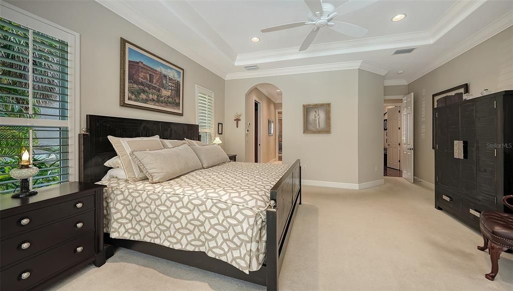 En Venta: $2,650,000 (4 camas, 3 baños, 3416 Pies cuadrados)