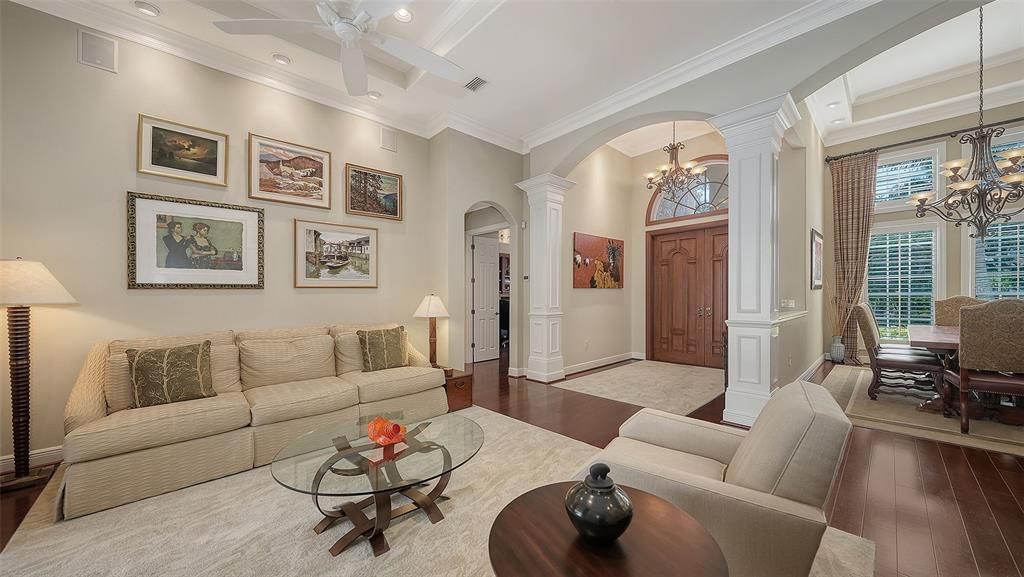 En Venta: $2,650,000 (4 camas, 3 baños, 3416 Pies cuadrados)