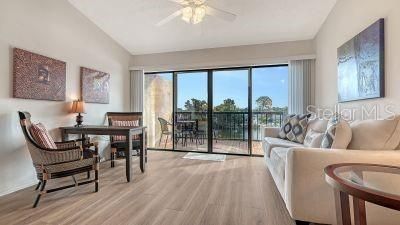 待售: $375,000 (2 贝兹, 2 浴室, 1232 平方英尺)