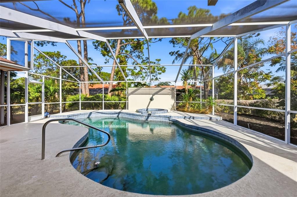 En Venta: $649,000 (3 camas, 2 baños, 2267 Pies cuadrados)