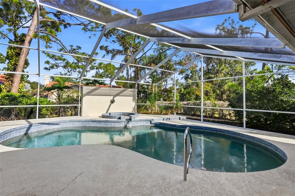 En Venta: $649,000 (3 camas, 2 baños, 2267 Pies cuadrados)