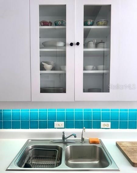 For Rent: $4,400 (2 beds, 2 baths, 1353 Square Feet)