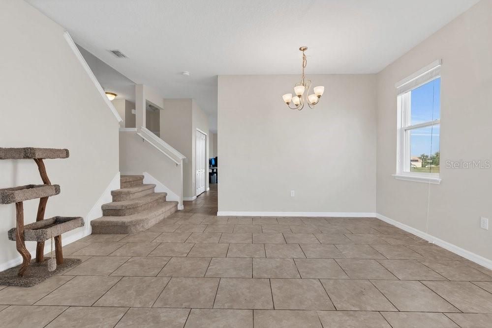 For Sale: $335,000 (4 beds, 2 baths, 2900 Square Feet)