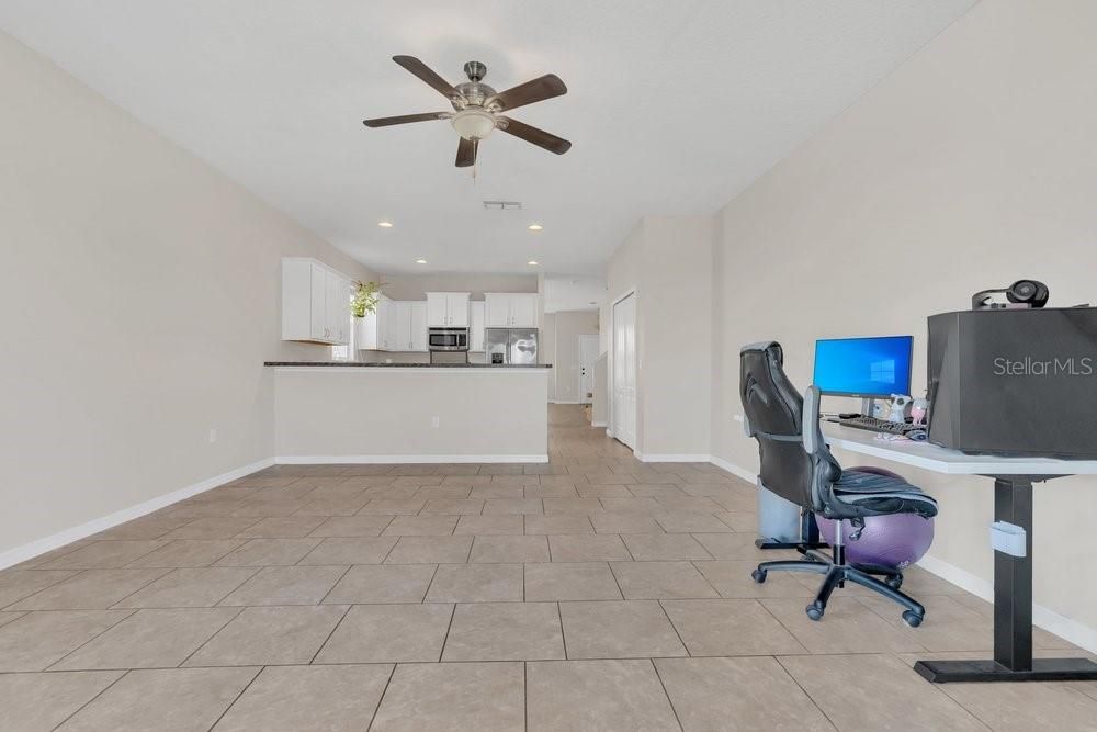 For Sale: $335,000 (4 beds, 2 baths, 2900 Square Feet)