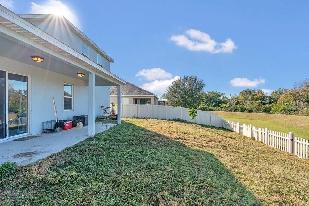 For Sale: $335,000 (4 beds, 2 baths, 2900 Square Feet)