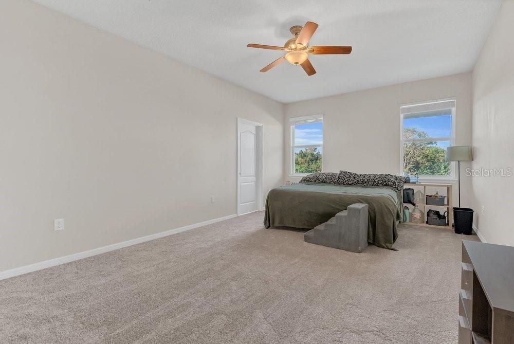 For Sale: $335,000 (4 beds, 2 baths, 2900 Square Feet)