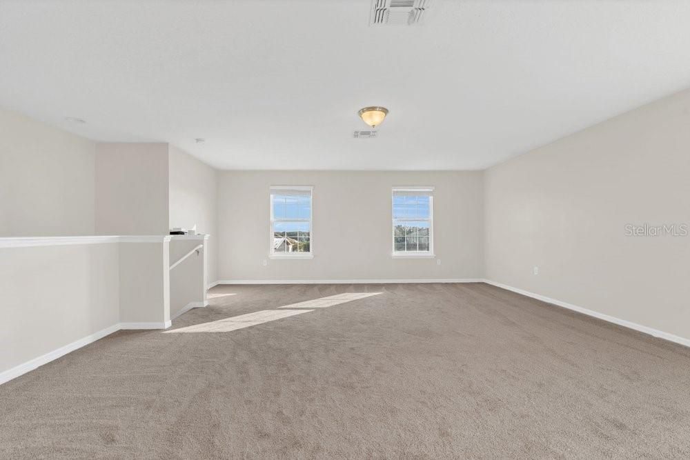 For Sale: $335,000 (4 beds, 2 baths, 2900 Square Feet)