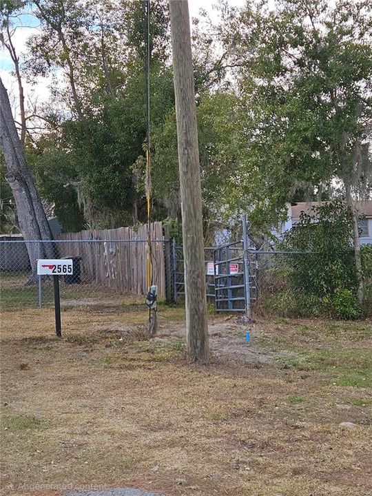 待售: $74,900 (0.34 acres)